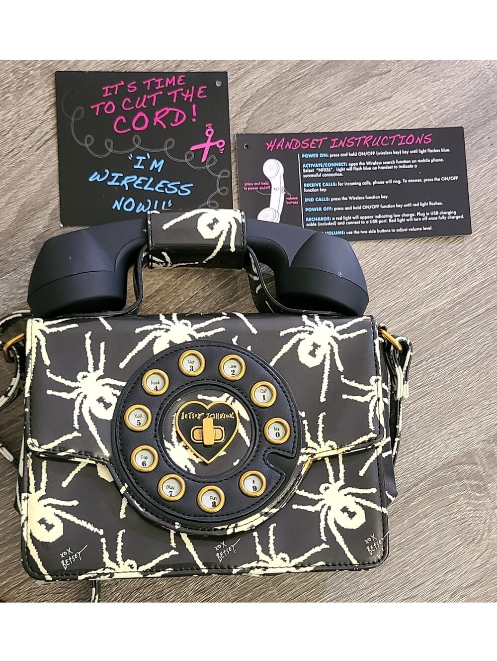 🆕️ Betsey Johnson 80th Birthday Patent Kitsch Phone Bag Satchel Tote Crossbody - Picture 3 of 16